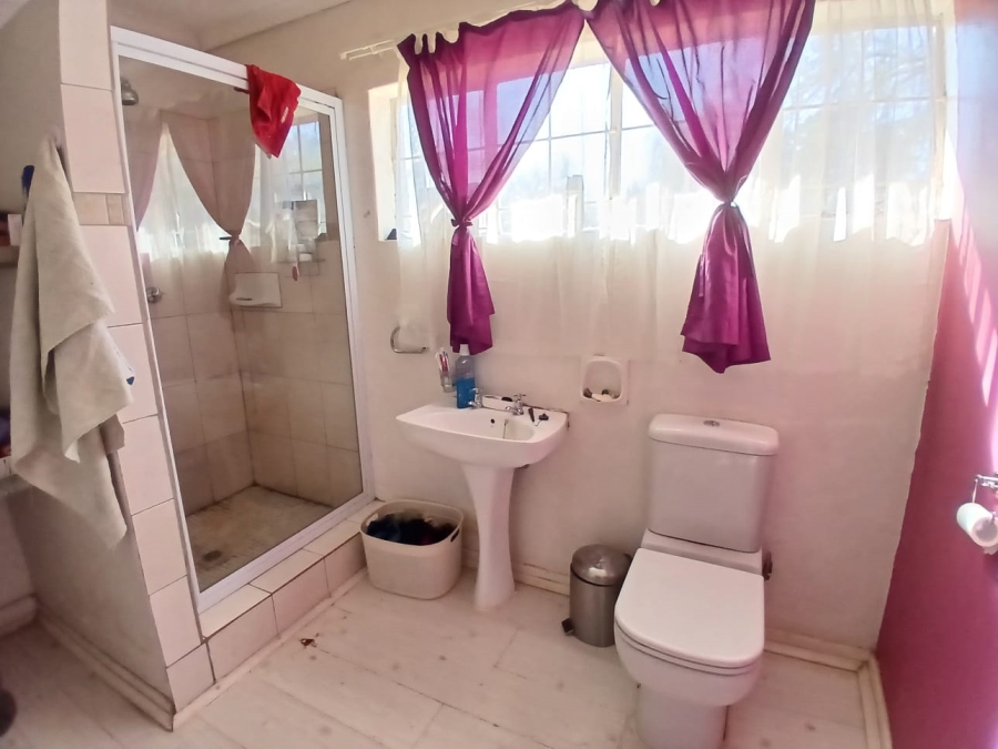3 Bedroom Property for Sale in Kuruman Northern Cape
